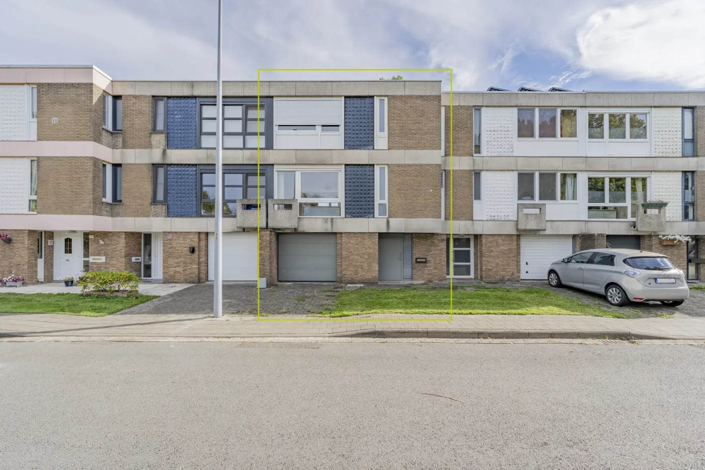 Instapklare gezinswoning met 3 slaapkamers, inpandige garage en zuidgerichte tuin